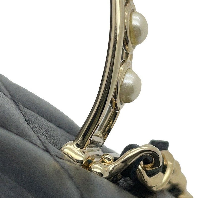 シャネル チェーンショルダーバッグ マトラッセ ココマーク フェイクパール ヴァニティ ラムスキン AP2199 CHANEL 黒