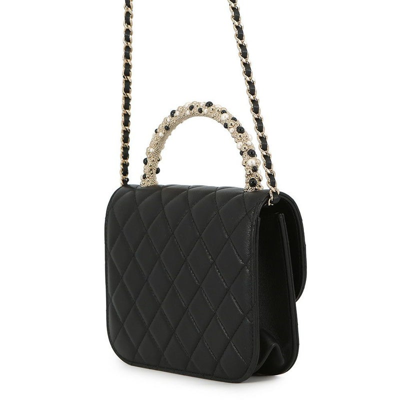 シャネル チェーンショルダーバッグ マトラッセ ココマーク フェイクパール ラムスキン AS5130 25/26年 クルーズ 黒