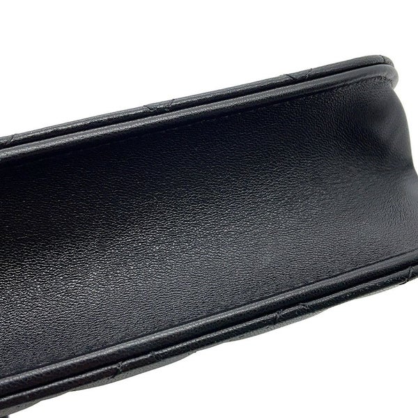 シャネル チェーンショルダーバッグ マトラッセ ココマーク フェイクパール ラムスキン AS5130 25/26年 クルーズ 黒