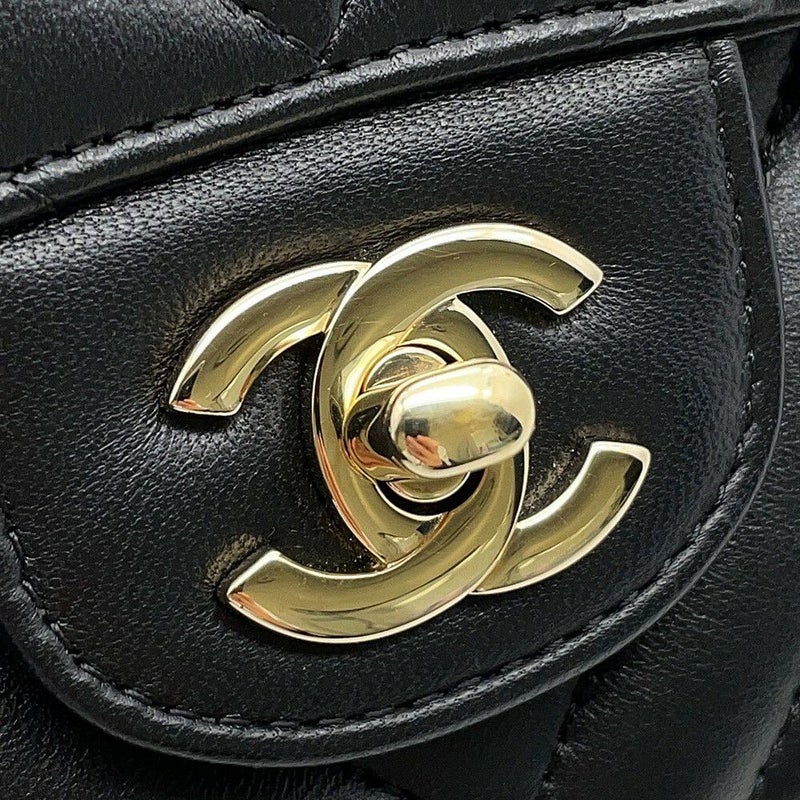 シャネル チェーンショルダーバッグ シェブロン Vステッチ ココマーク ラムスキン A01112 CHANEL ダブルチェーン 黒