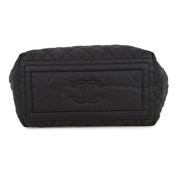 シャネル トートバッグ コココクーン ココマーク マトラッセ スモール PM ナイロン A48610 CHANEL 黒