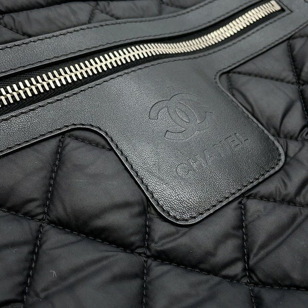 シャネル トートバッグ コココクーン ココマーク マトラッセ スモール PM ナイロン A48610 CHANEL 黒