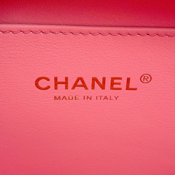 シャネル チェーンショルダーバッグ ココマーク マトラッセ バニティ トップハンドル キャビアスキン AS3221 CHANEL