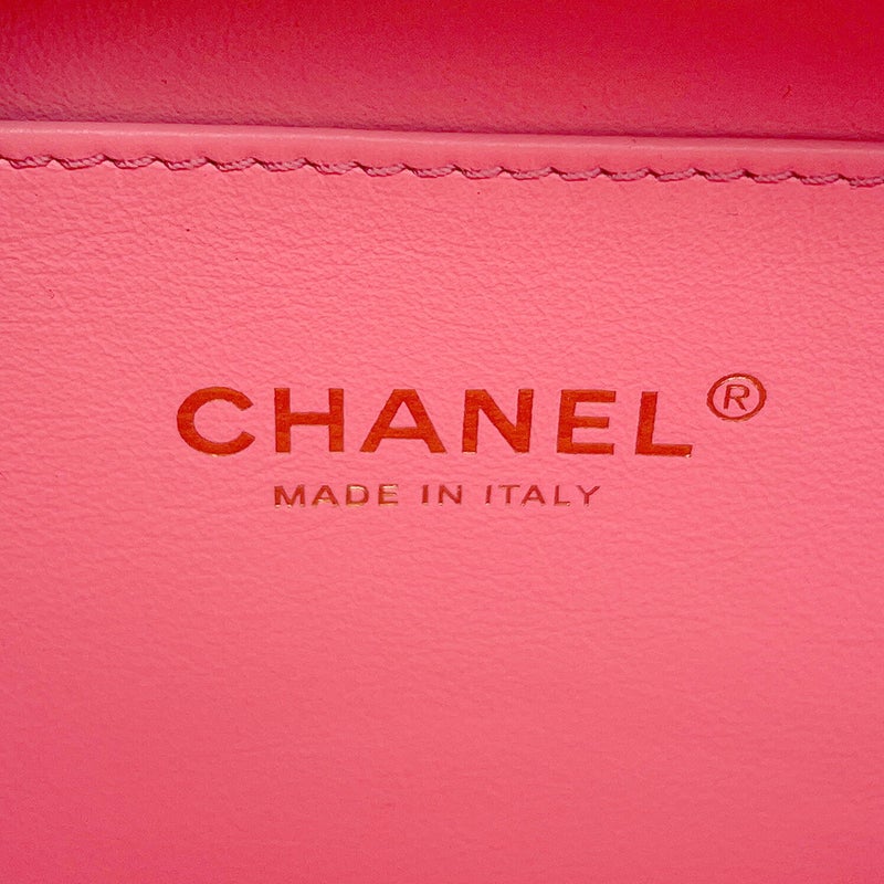 シャネル チェーンショルダーバッグ ココマーク マトラッセ バニティ トップハンドル キャビアスキン AS3221 CHANEL