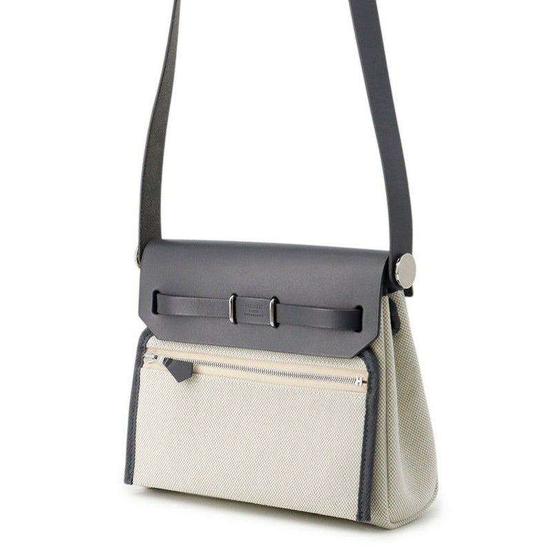 エルメス ショルダーバッグ エールバッグジップ ミニ アルドワーズ/エクリュ/シルバー金具 トワルミリタリー/ヴァッシュハンター K刻印