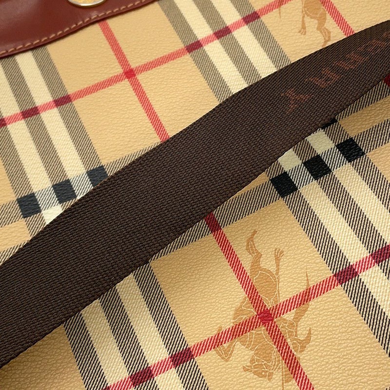 バーバリー ショルダーバッグ ノバチェック メッセンジャーバッグ PVC BURBERRY