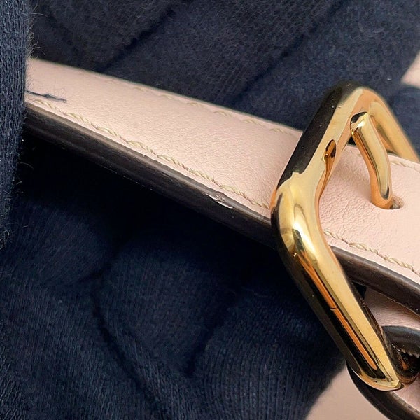 フェンディ ハンドバッグ ピーカブー レギュラー レザー スタッズ8BN290 FENDI バッグ 2wayショルダーバッグ