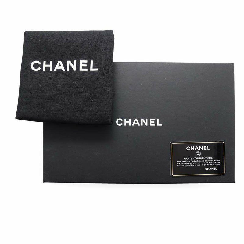 シャネル フォンホルダー マトラッセ ココマーク キャビアスキン AP1262 CHANEL 黒 チェーンショルダーバッグ