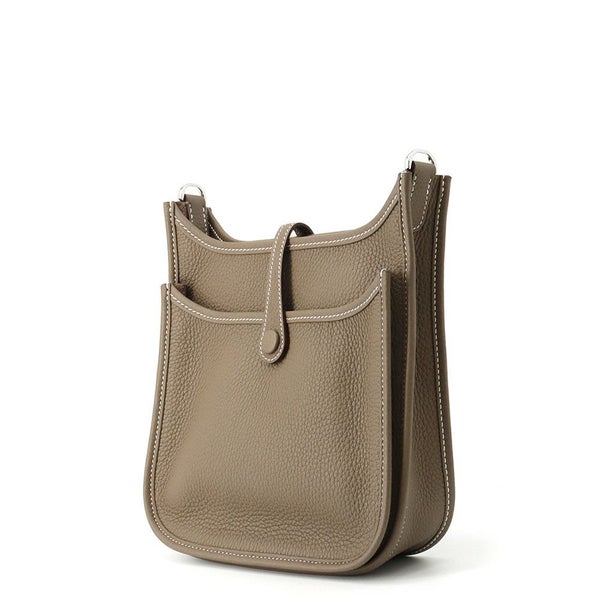 エルメス ショルダーバッグ エブリン3 23 エトゥープ/シルバー金具 トリヨンクレマンス K刻印