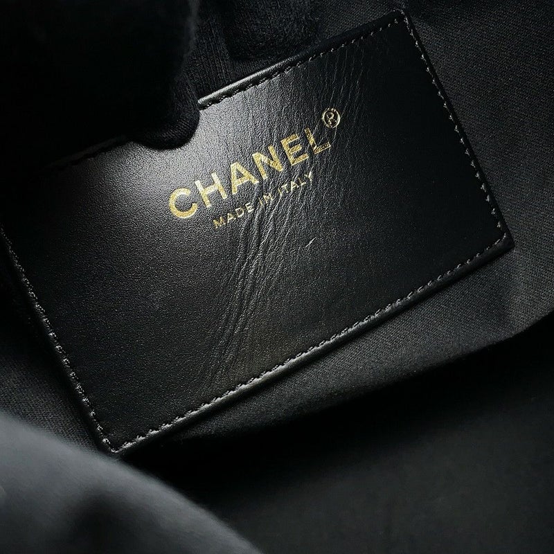 シャネル チェーンショルダーバッグ CHANEL25 ミディアム ココマーク マトラッセ  キャビアスキン AS5293 CHANEL 黒