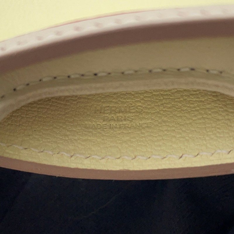 エルメス バッグチャーム ロデオPM ロベオクール クレ/ジョーヌミルトン/ルージュラデュ ラムスキン K刻印 チャーム オーナメント