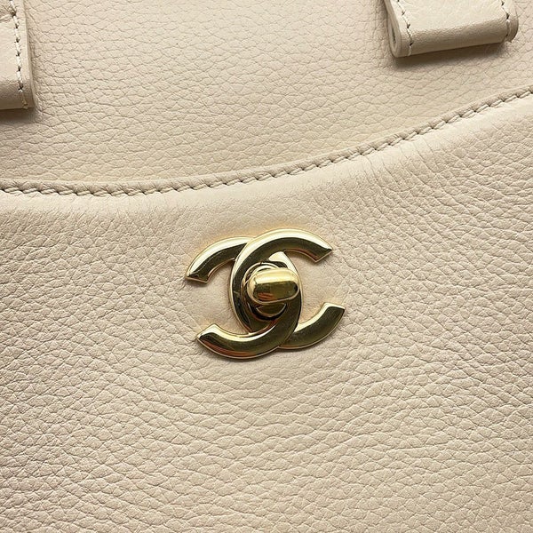 シャネル ハンドバッグ ココマーク スモール ショッピングバッグ Neo Executive A69929 CHANEL バッグ 2wayショルダー 黒