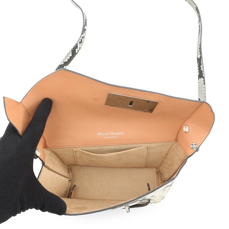 メゾンマルジェラ ショルダーバッグ スナッチト パイソン型押しレザー S56WF0156 Maison Margiela