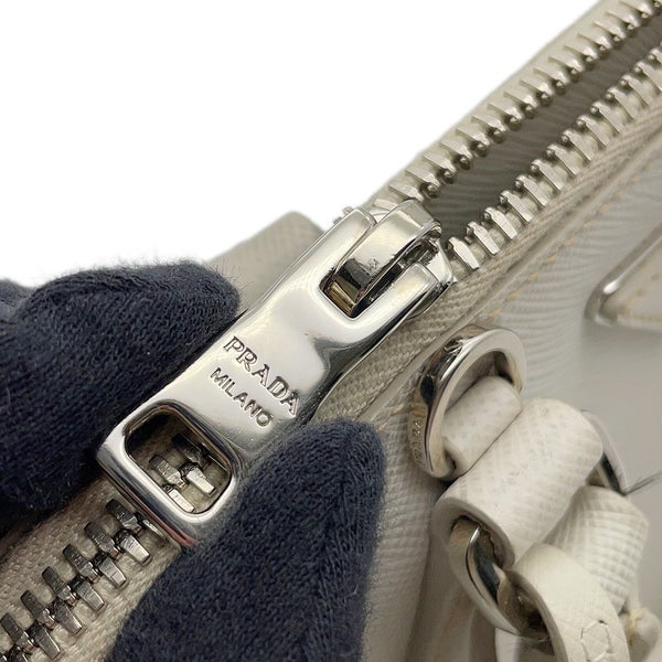 プラダ ハンドバッグ  プロムナード トライアングルロゴ サフィアーノ レザー BL0838 PRADA 2wayショルダー 白