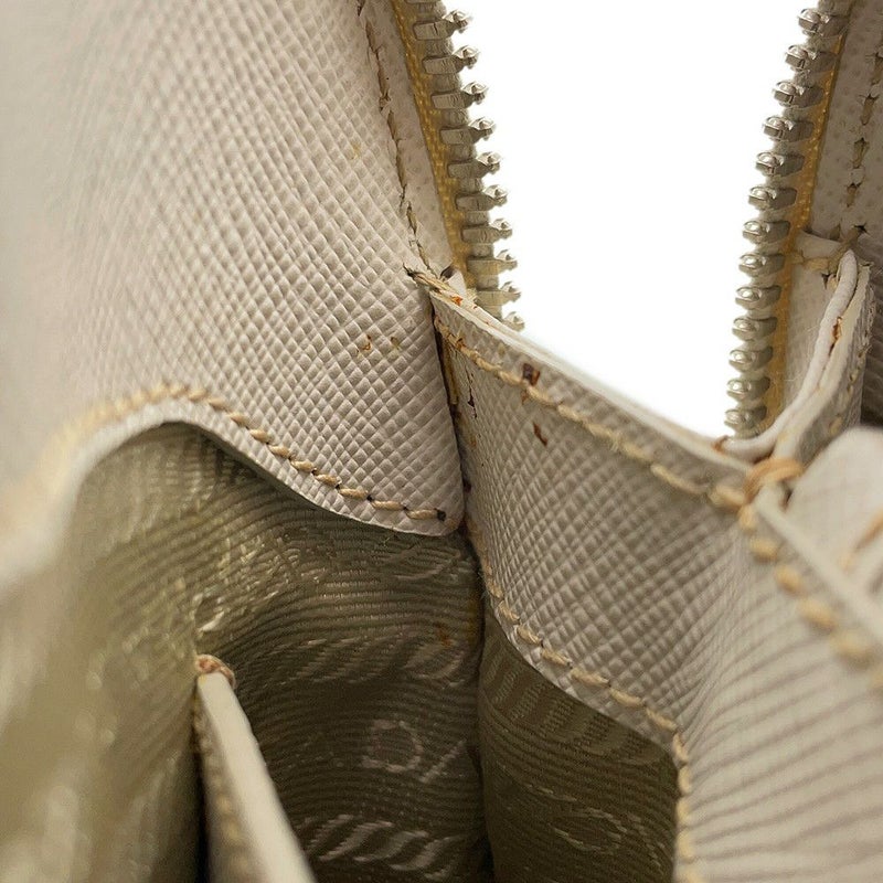 プラダ ハンドバッグ  プロムナード トライアングルロゴ サフィアーノ レザー BL0838 PRADA 2wayショルダー 白