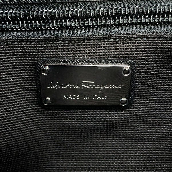 サルヴァトーレ・フェラガモ チェーンショルダーバッグ ヴァラ リボン パテント レザー 21C671 Ferragamo 黒