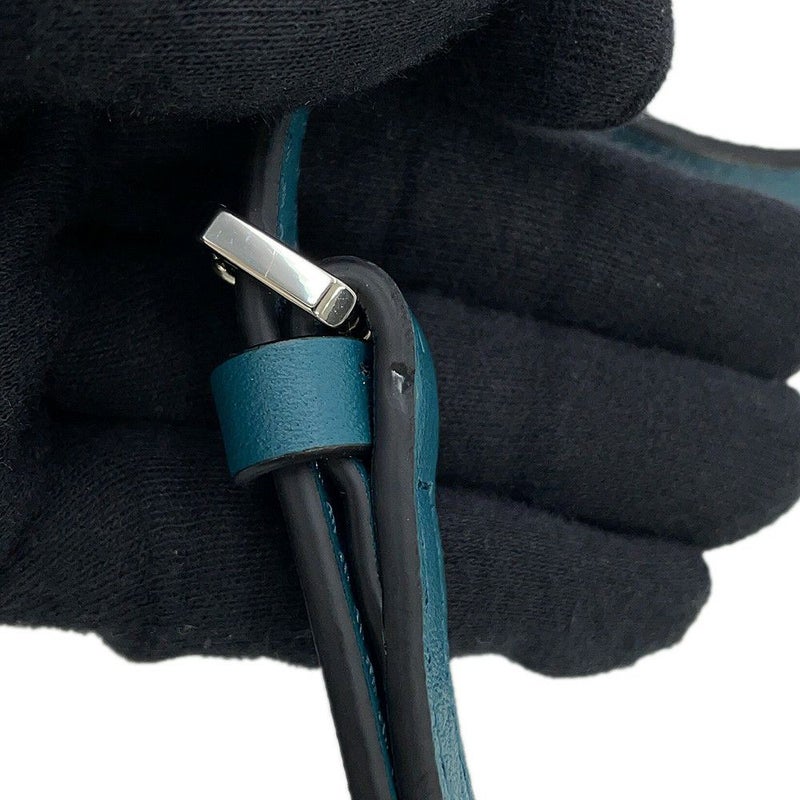 エムシーエム ショルダーウォレット ヴィセトス レザー MXEBAKM01JY001 MCM 財布