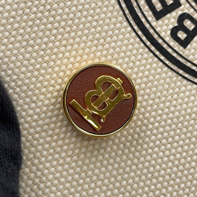 バーバリー フォンホルダー アニー フォンケース キャンバス レザー 8040877 BURBERRY ポシェット