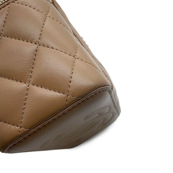 シャネル チェーンショルダーバッグ マトラッセ ココマーク ヴァニティケース ラムスキン AP2199 CHANEL