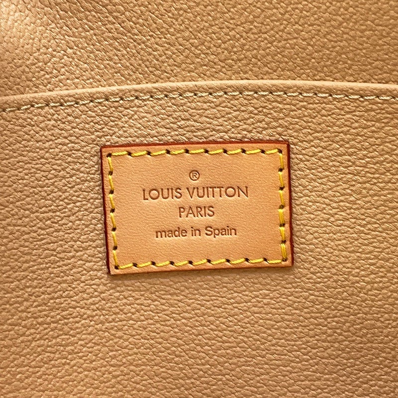 ルイヴィトン ポーチ モノグラム ポシェット・コスメティック MM M46579 LOUIS VUITTON ヴィトン コスメポーチ 小物入れ