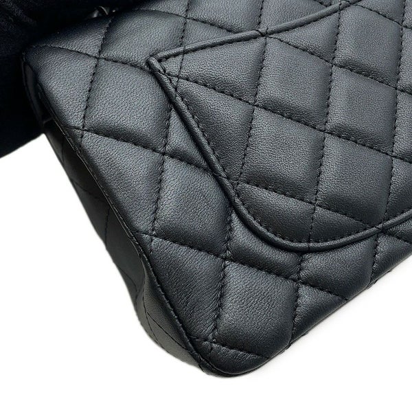 シャネル チェーンショルダーバッグ ココマーク ミニ マトラッセ 20 ラムスキン A69900 CHANEL 黒