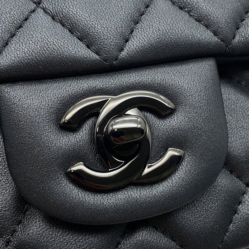 シャネル チェーンショルダーバッグ ココマーク ミニ マトラッセ 20 ラムスキン A69900 CHANEL 黒