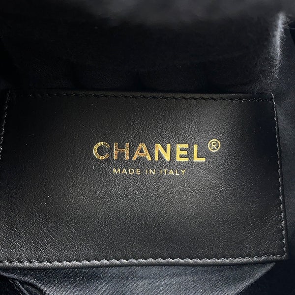 シャネル チェーンショルダーバッグ  CHANEL25 ミニ ココマーク ワンショルダー キャビアスキン AS5631 CHANEL 黒