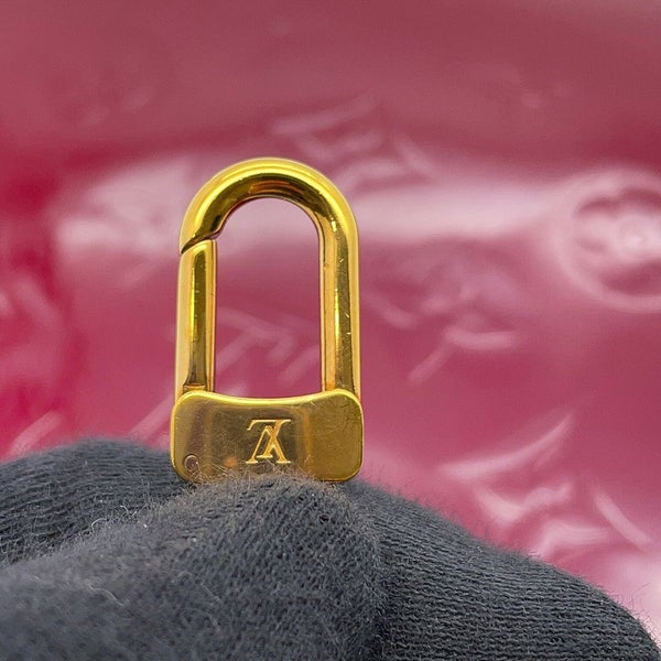 ルイヴィトン トートバッグ モノグラム・ヴェルニ ロング・ビーチPM M90480 LOUIS VUITTON ポーチ付き