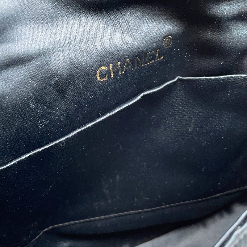 シャネル チェーンショルダーバッグ マトラッセ ココマーク サテン CHANEL 黒