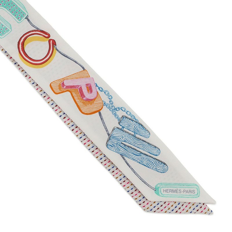 エルメス スカーフ ツイリー シュヴァロスコープ ネオン ポワンティエ 刺繍 シルク HERMES 2023春夏