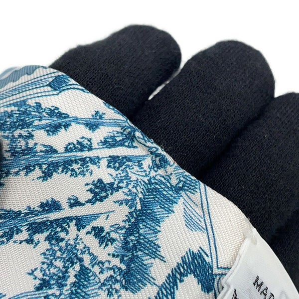 エルメス スカーフ ツイリー フォーブルの切手愛好家 HERMES シルクツイル 2025年秋冬