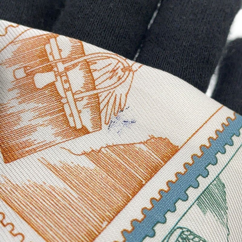 エルメス スカーフ ツイリー フォーブルの切手愛好家 HERMES シルクツイル 2025年秋冬
