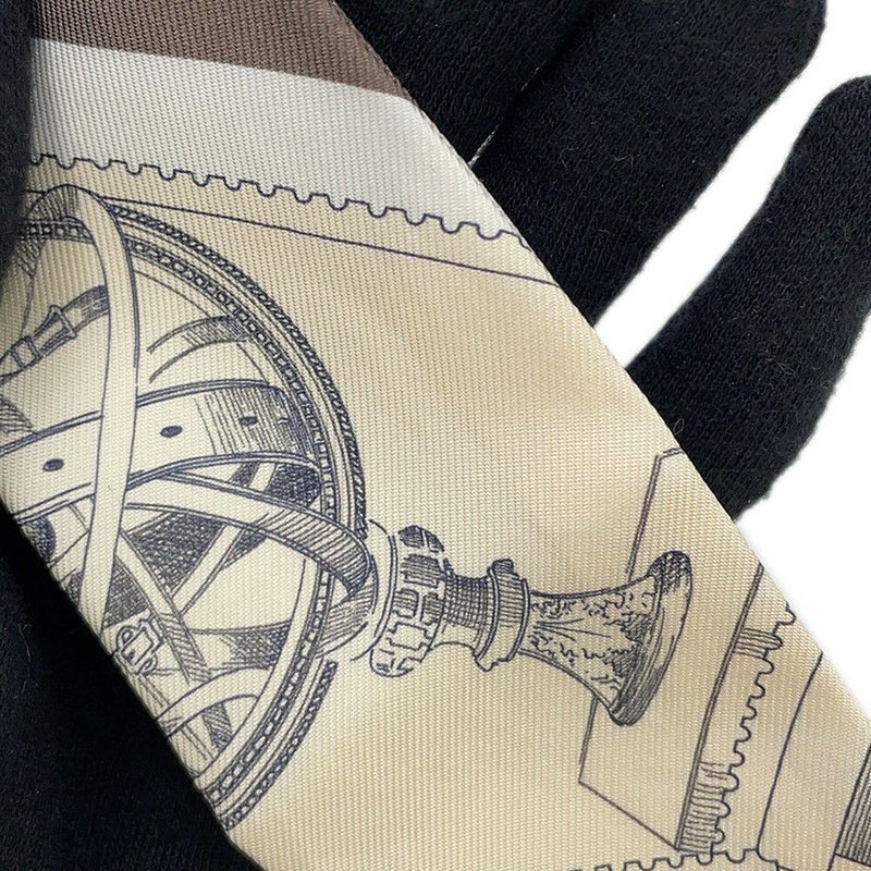 エルメス スカーフ ツイリー フォーブルの切手愛好家 HERMES シルクツイル 2025年秋冬