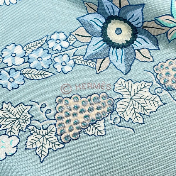 エルメス スカーフ カレ90 ブリッド・ドゥ・ガラ・アン・フルール Brides de Gala en fleurs HERMES シルク