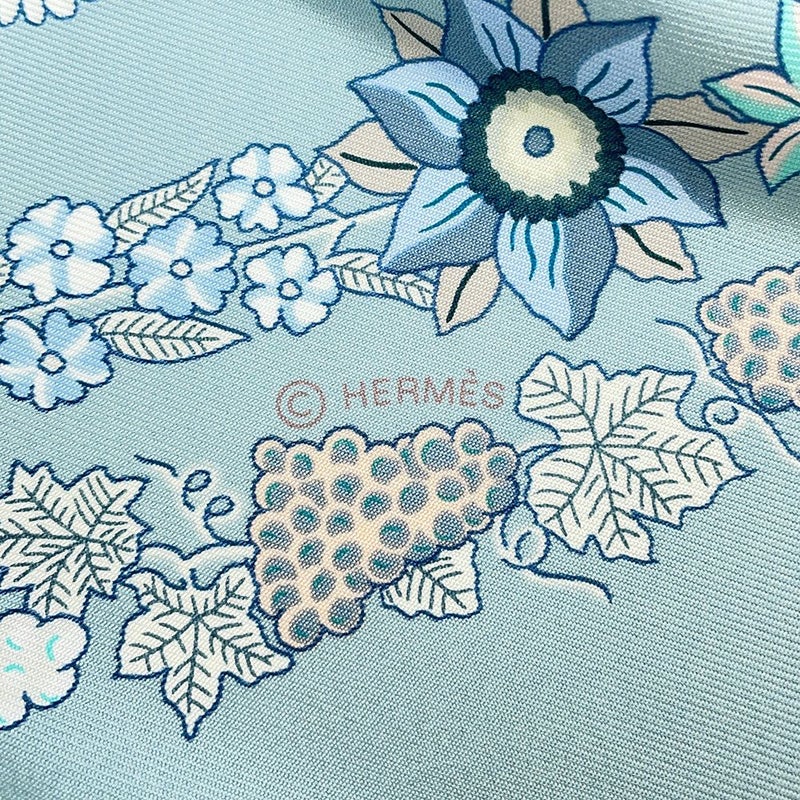 エルメス スカーフ カレ90 ブリッド・ドゥ・ガラ・アン・フルール Brides de Gala en fleurs HERMES シルク