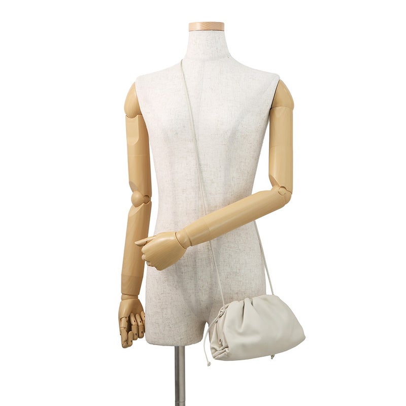 ボッテガヴェネタ ショルダーバッグ ミニ ザ・ポーチ 585852 BOTTEGA VENETA