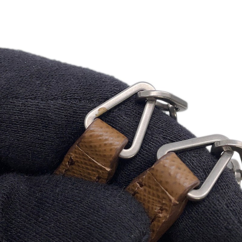 プラダ チェーンウォレット サフィアーノ ロゴ 1MT440 PRADA 財布