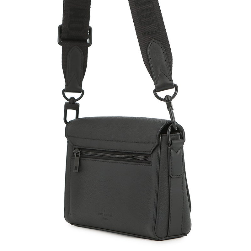 ルイヴィトン ショルダーバッグ LV アエログラム テイクオフ・メッセンジャーPM  M24769 LOUIS VUITTON ブラック 黒