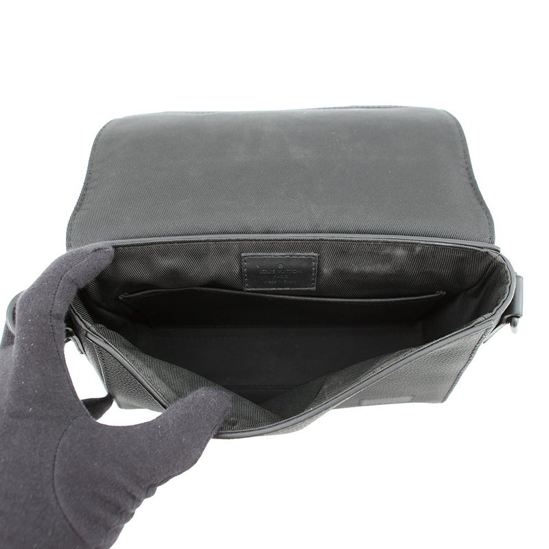ルイヴィトン ショルダーバッグ LV アエログラム テイクオフ・メッセンジャーPM  M24769 LOUIS VUITTON ブラック 黒
