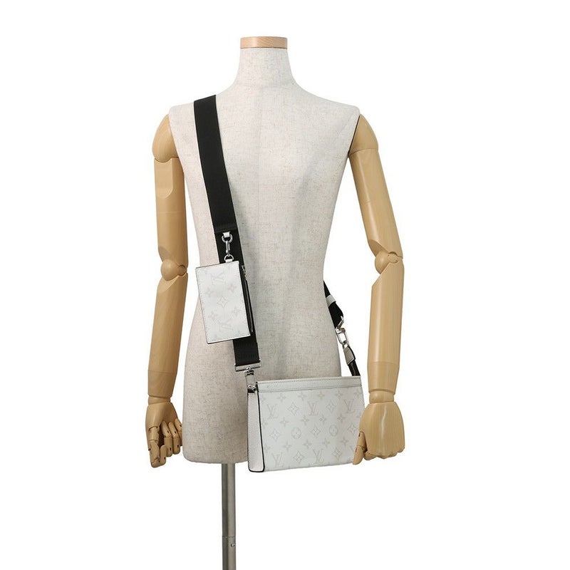 ルイヴィトン ショルダーバッグ モノグラム タイガ ガストン・ウェアラブル ウォレット M30935 LOUIS VUITTON 白