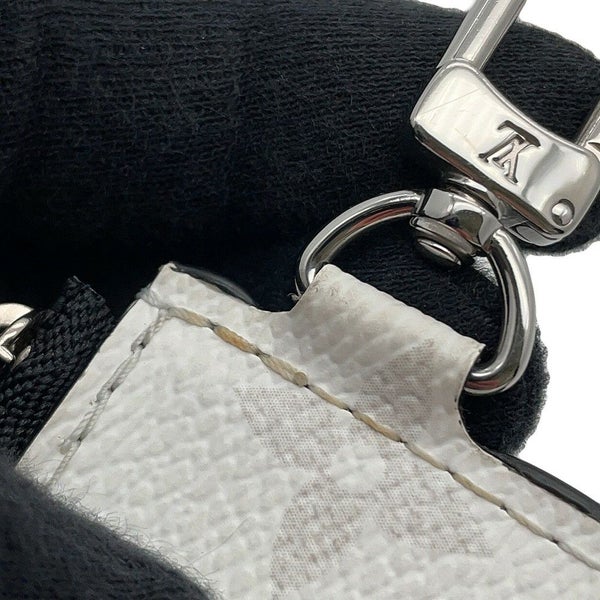 ルイヴィトン ショルダーバッグ モノグラム タイガ ガストン・ウェアラブル ウォレット M30935 LOUIS VUITTON 白