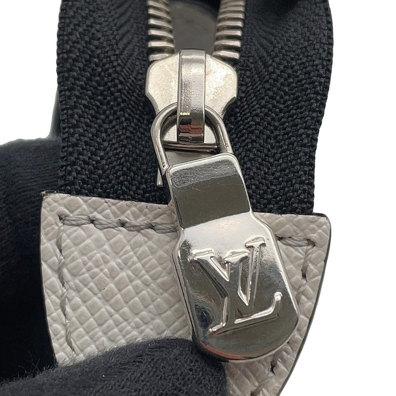 ルイヴィトン ショルダーバッグ モノグラム タイガ ガストン・ウェアラブル ウォレット M30935 LOUIS VUITTON 白