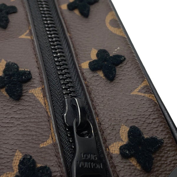 ルイヴィトン ショルダーバッグ モノグラム・タフタージュ ミニ ・ソフトトランク M68970 ブラック 黒