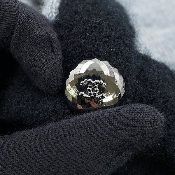 シャネル カーディガン ココボタン カシミヤ レディースサイズ36 P71355 CHANEL トップス