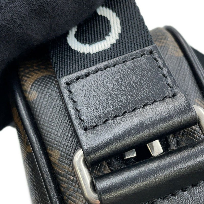 セリーヌ ショルダーバッグ トリオンフ ホリゾンタル ミディアム メッセンジャーバッグ PVC/レザー 197202 CELINE 黒