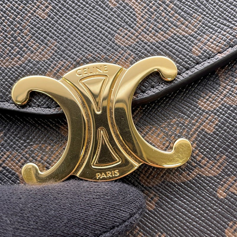 セリーヌ ショルダーバッグ トリオンフ モバイルポーチ 10K682DS3.04LU CELINE バッグ