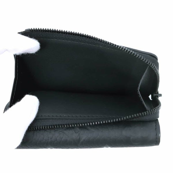 ルイヴィトン 三つ折り財布 モノグラム・パターン ポルトフォイユ・パイロット M82556 トリヨンレザー 黒 ブラック