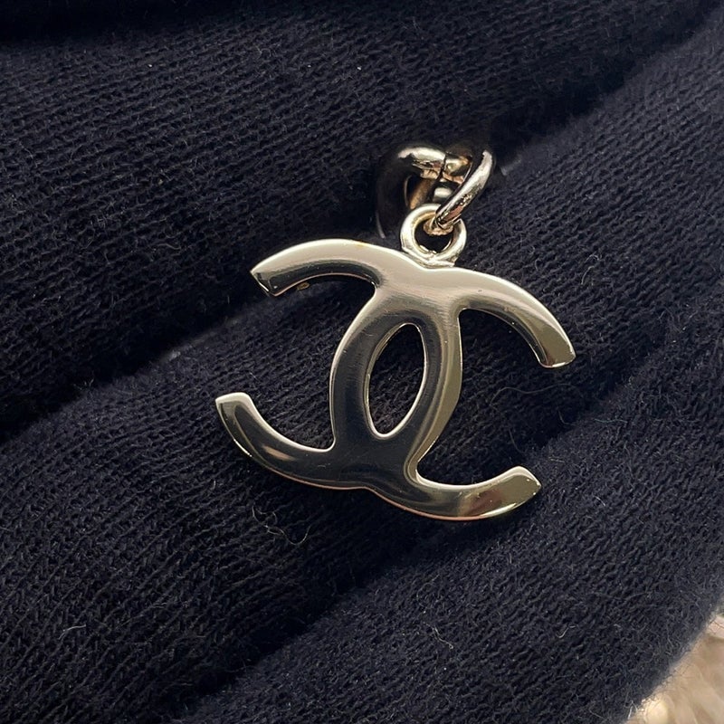 シャネル ネックレス マトラッセ バッグ型 B21 S AB6136 CHANEL チョーカー アクセサリー 黒