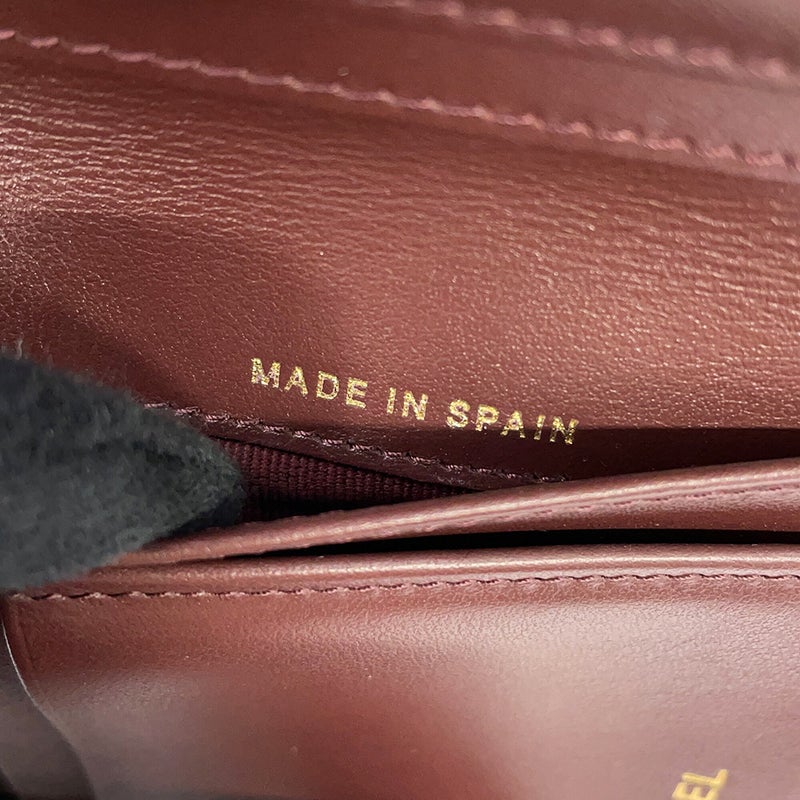 シャネル 二つ折り財布 マトラッセ ココマーク スモールウォレット キャビアスキン AP4652 CHANEL 黒