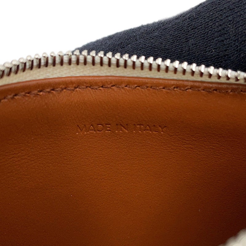 セリーヌ カードケース トリオンフ ジップ付きカードホルダー 10B682EEN CELINE 白